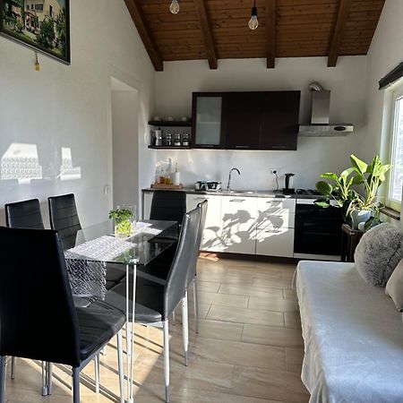 Quiet Countryside Apartments Near The City And The Sea Копер Екстер'єр фото