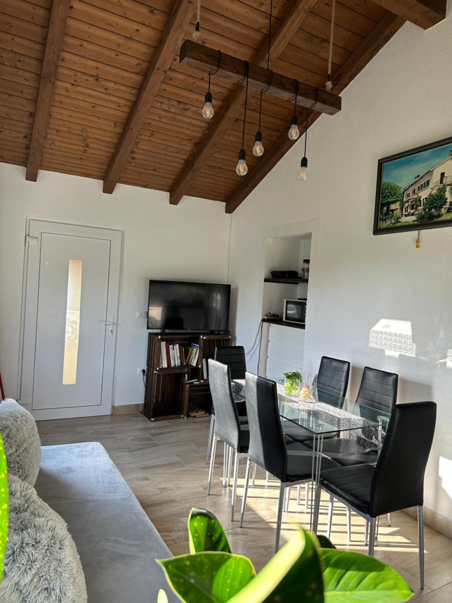 Quiet Countryside Apartments Near The City And The Sea Копер Екстер'єр фото